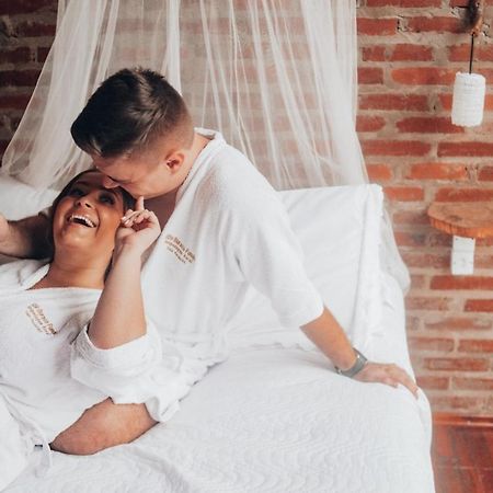 Pousada Romantica - Sitio Buraco Fundo Vale Verde  Ngoại thất bức ảnh