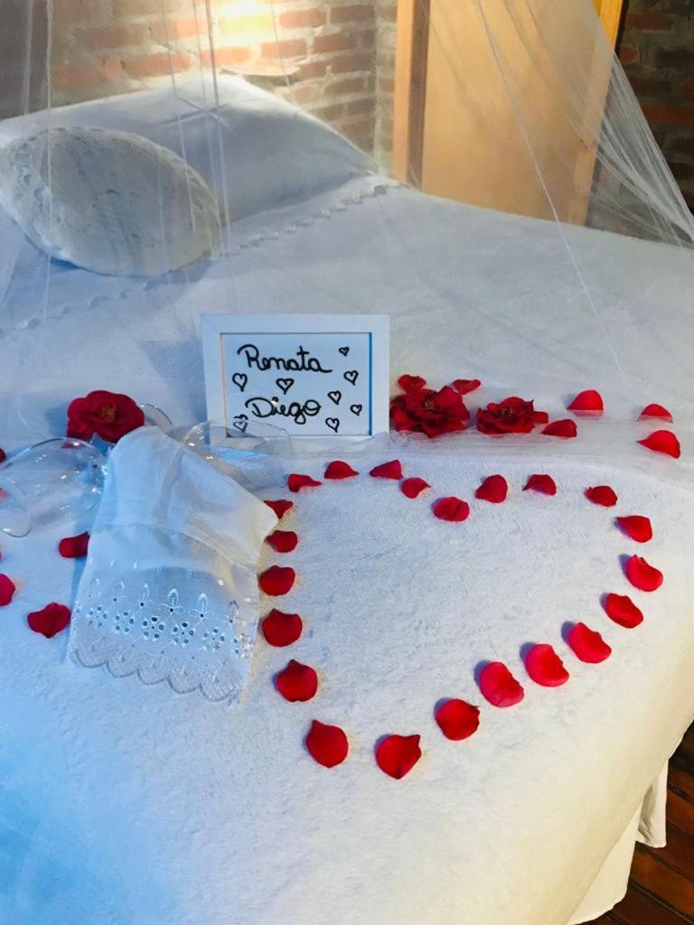 Pousada Romantica - Sitio Buraco Fundo Vale Verde  Ngoại thất bức ảnh